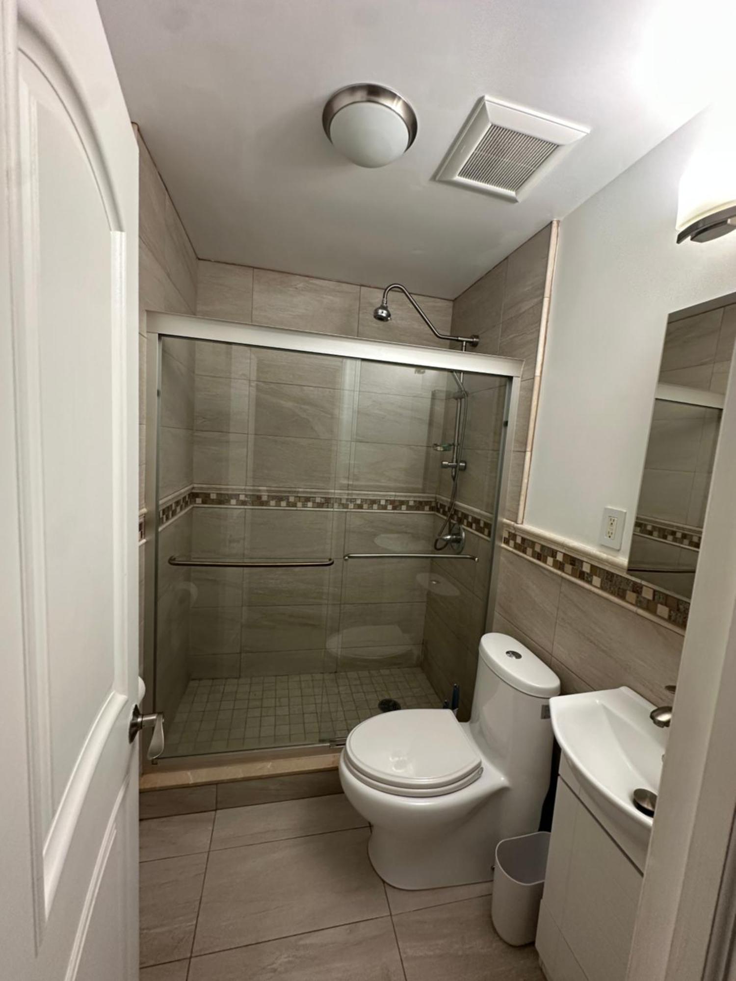 Private Bedroom And Private Bath Rumah tetamu New York